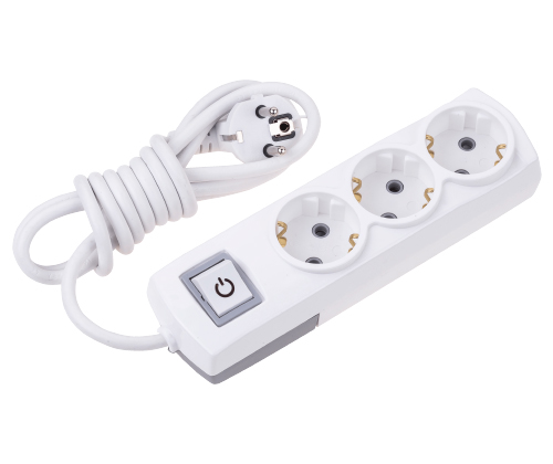 3 Gang Earthed Group Socket + 7m Cable + Switch