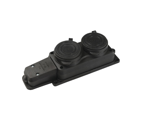 1*16 A Earthed 2 Gang Group Socket